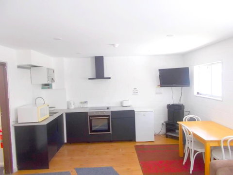 The Granny Flat - Accommodation Port Hedland 2