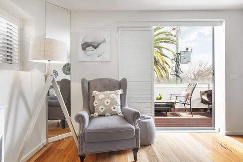 The Jetty Apartment By Ready Set Host - Accommodation Port Hedland 1
