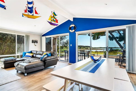 The Lakehouse - Accommodation Port Hedland 0