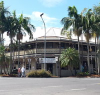 The Middle Pub - Accommodation Port Hedland