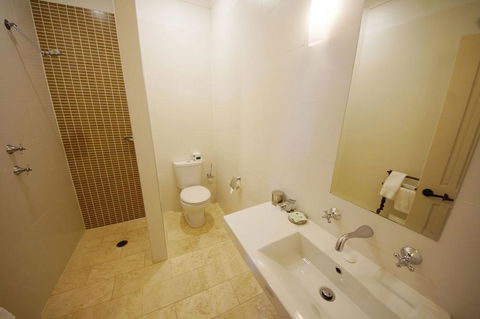 The Playhouse Hotel - Accommodation Port Hedland 1