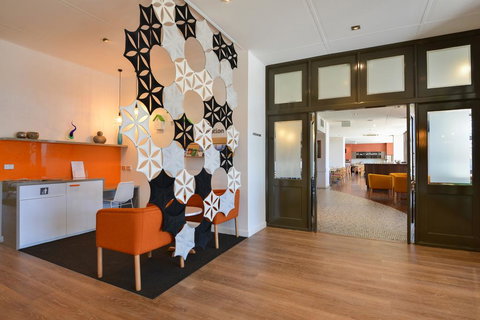 The Plaza Hotel Kalgoorlie - Accommodation Port Hedland 1