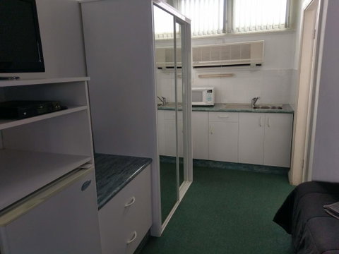 The Tree Motel - Accommodation Port Hedland 2