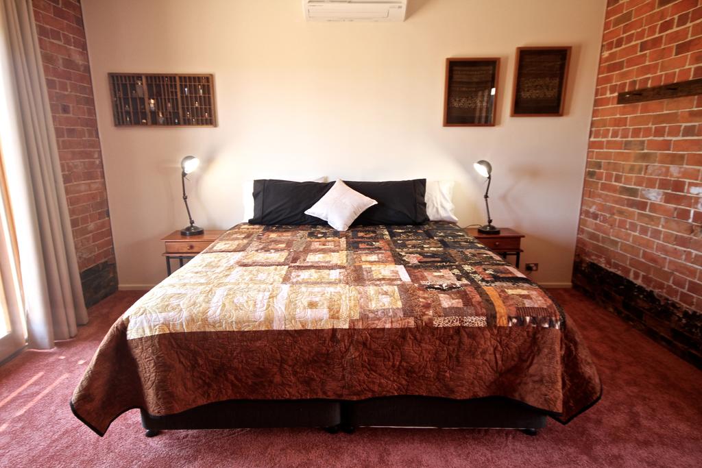 Carlyle VIC Accommodation Port Hedland