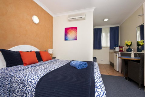 Tuncurry Beach Motel - Accommodation Port Hedland 3