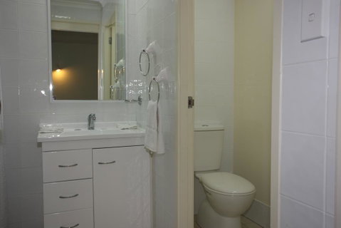 Tuncurry Lakes Resort - Accommodation Port Hedland 1