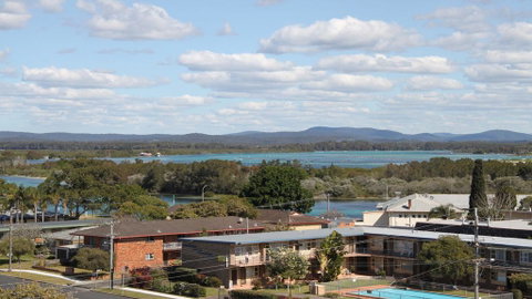 Twin Pines 701 - CBD Location - Accommodation Port Hedland 1
