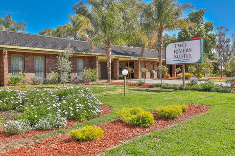 Two Rivers Motel - Accommodation Port Hedland 0