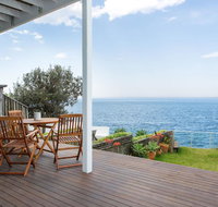 Unbelievable Clifftop Townhouse with Ocean Views - Accommodation Port Hedland