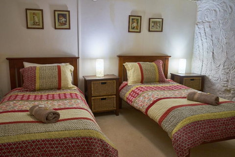 Underground Bed & Breakfast - Accommodation Port Hedland 3