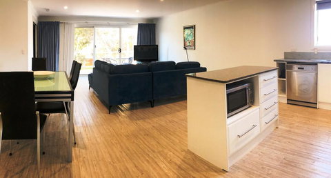 Unit 8 - Boardwalk - Accommodation Port Hedland 2