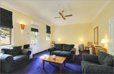 Walhalla's Star Hotel - Accommodation Port Hedland 2