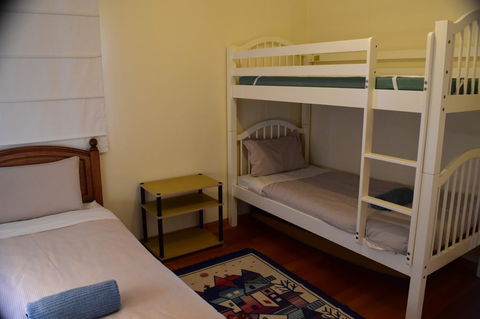 Waterline Holiday Home - Accommodation Port Hedland 2