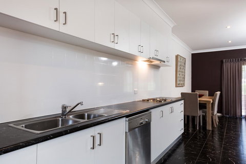 Blazing Stump Motel & Suites - Accommodation Port Hedland 31