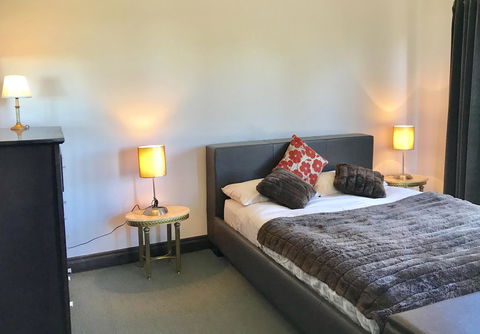 Hillâ€™s Creek Holiday Home - Accommodation Port Hedland 10