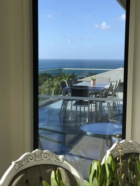 Lorne Sea View Terrace House - Accommodation Port Hedland 9