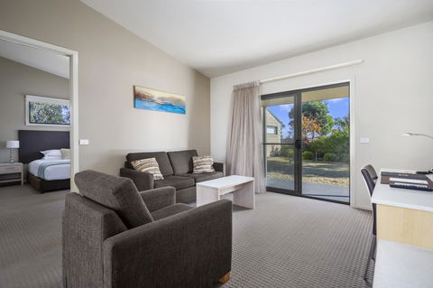Quality Hotel Point Cook - Accommodation Port Hedland 6