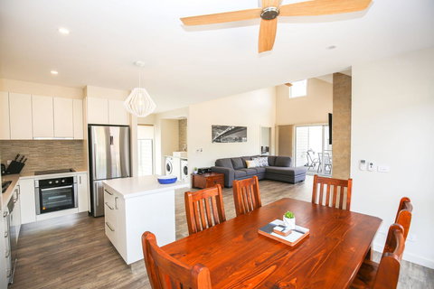 Amber Mist Villa Two - Accommodation Port Hedland 15