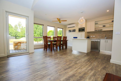 Amber Mist Villa Two - Accommodation Port Hedland 19