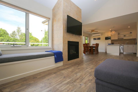 Amber Mist Villa Two - Accommodation Port Hedland 14