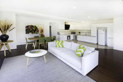Phillip Island Towers - Accommodation Port Hedland 34