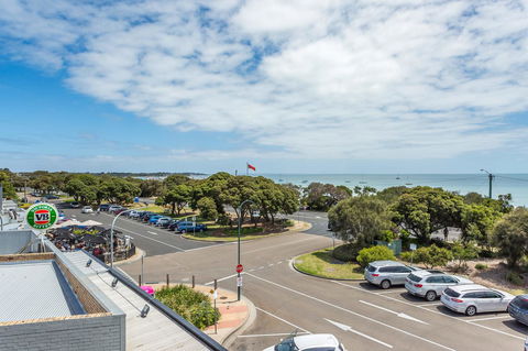 Blairgowrie Apartment 2 - On The Beach - Accommodation Port Hedland 10