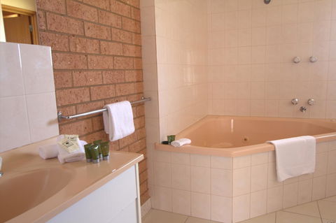 Blue Whale Motor Inn & Apartments - Accommodation Port Hedland 19