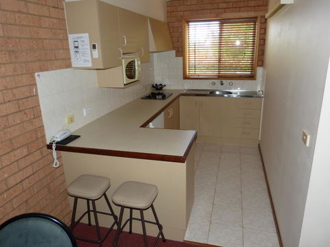 Blue Whale Motor Inn & Apartments - Accommodation Port Hedland 25