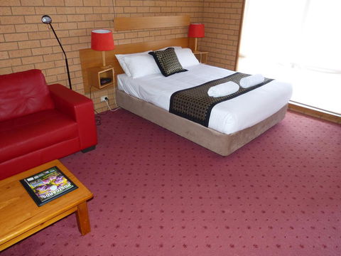 Blue Whale Motor Inn & Apartments - Accommodation Port Hedland 26
