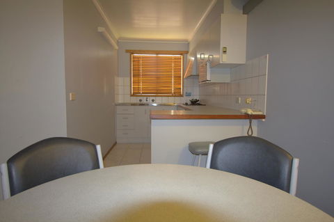 Blue Whale Motor Inn & Apartments - Accommodation Port Hedland 22