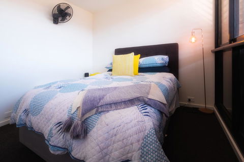 Waterfront Apt 234 Marinaquays - Accommodation Port Hedland 18