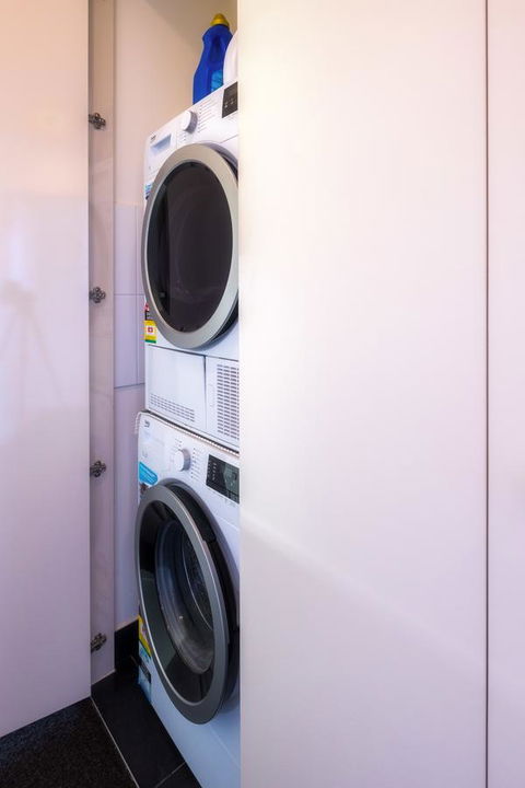 Waterfront Apt 234 Marinaquays - Accommodation Port Hedland 29