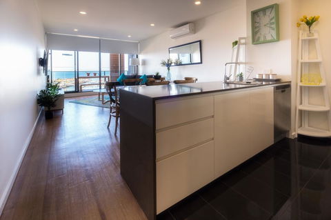 Waterfront Apt 234 Marinaquays - Accommodation Port Hedland 14