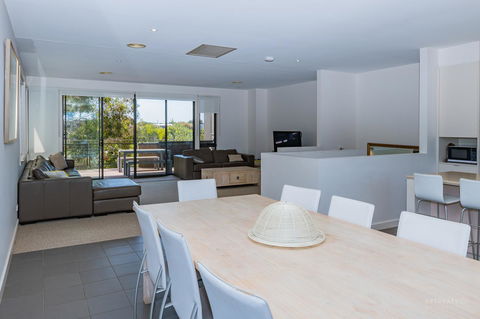 1 Sunset Place - Accommodation Port Hedland 2