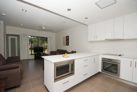 Woodville Beach Townhouse 6 - Accommodation Port Hedland 4
