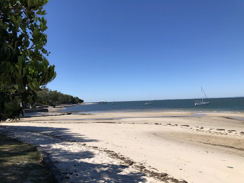 Bribie Island Hotel - Accommodation Port Hedland 9