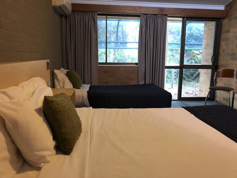 Bribie Island Hotel - Accommodation Port Hedland 19