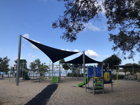 Bribie Island Hotel - Accommodation Port Hedland 23