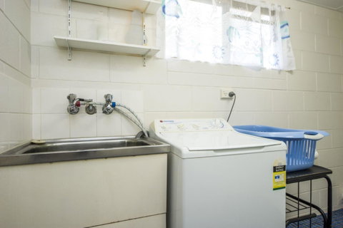 Magnetic North Apartment 1 - Accommodation Port Hedland 11