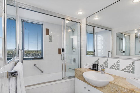 Mantra Mooloolaba Beach - Accommodation Port Hedland 21