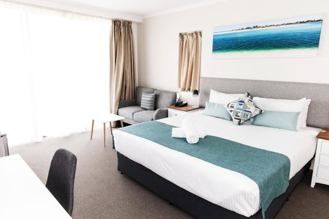 Ocean Views Resort Caloundra - Accommodation Port Hedland 25