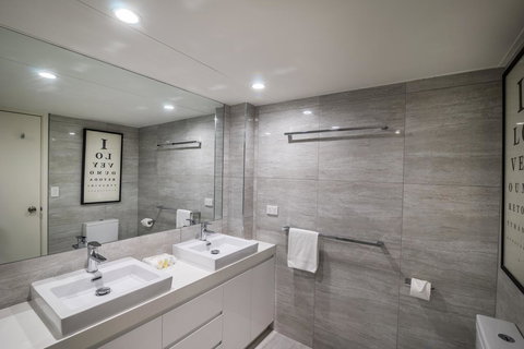 Noosa Harbour Resort - Accommodation Port Hedland 38