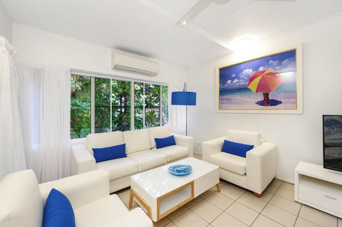 By The Sea Port Douglas - Accommodation Port Hedland 0