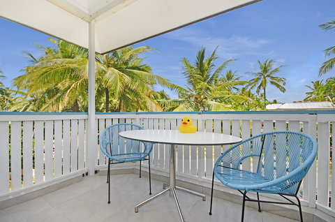 By The Sea Port Douglas - Accommodation Port Hedland 16