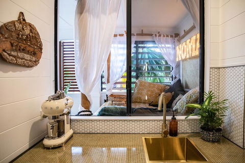 NOMAD - Luxe Apartment - Accommodation Port Hedland 10