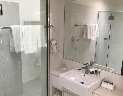 Mercure Clear Mountain Lodge - Accommodation Port Hedland 4
