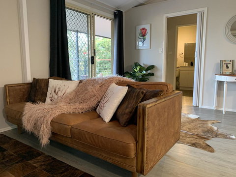 Bed & Breakfast 1 Bedroom Guest House - Accommodation Port Hedland 27