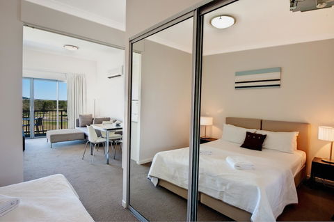 The Point Resort - Accommodation Port Hedland 16