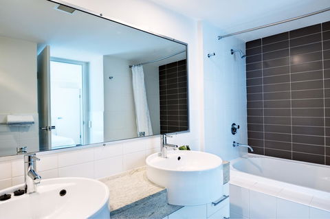 The Point Resort - Accommodation Port Hedland 1