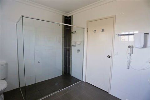 Drovers Motor Inn - Accommodation Port Hedland 2